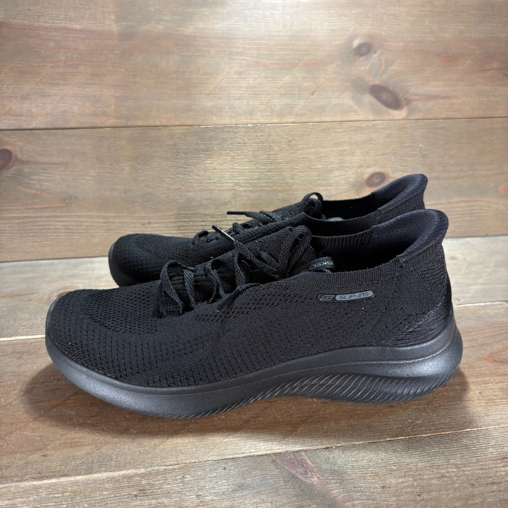 Skechers Slip Ins Ultra Flex Womens size 7 shoes Black Knit Slip On sneakers